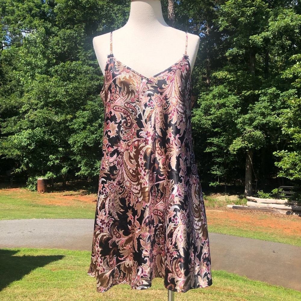 Vanity Fair slip gown